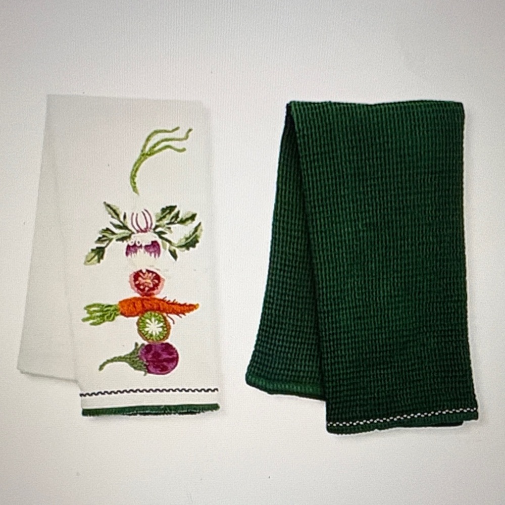 NWT MacKenzie Childs Set of 2 Embroidered Dish Towells